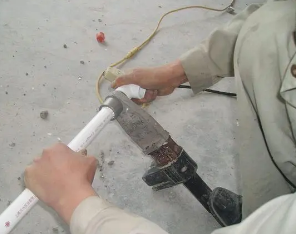 宝塔漏水维修电话